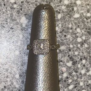 Kay Jewelers diamond accent ring